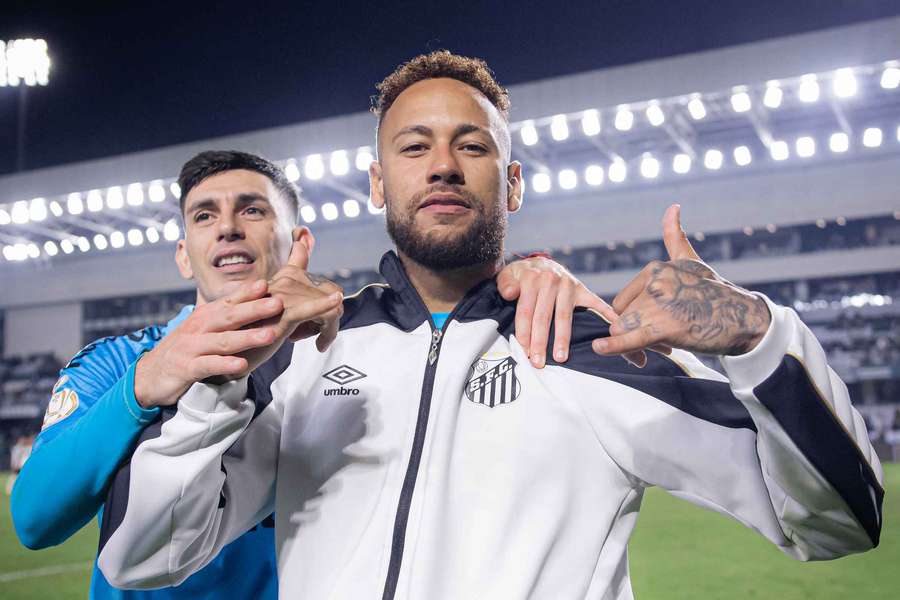 Neymar pode ser surpresa na convocação de Ancelotti