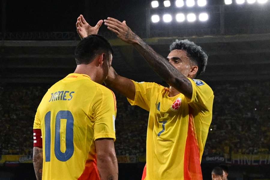 Luis Díaz 'corona' a James Rodríguez