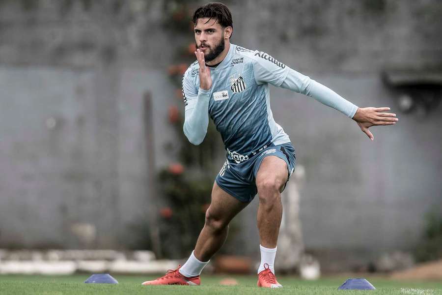 Yuri Alberto foi revelado pelo Santos Yuri Alberto foi revelado pelo Santos