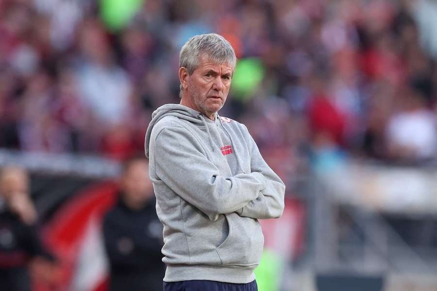 Friedhelm Funkel will mit dem 1. FC Köln in die Bundesliga aufsteigen.