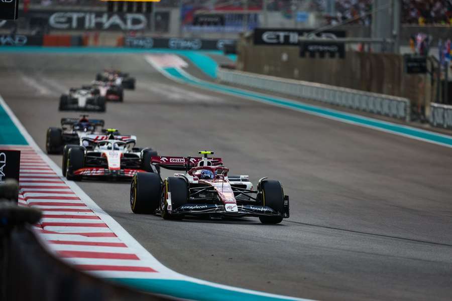 Marele Premiu de Formula 1 al Chinei a fost anulat din cauza COVID