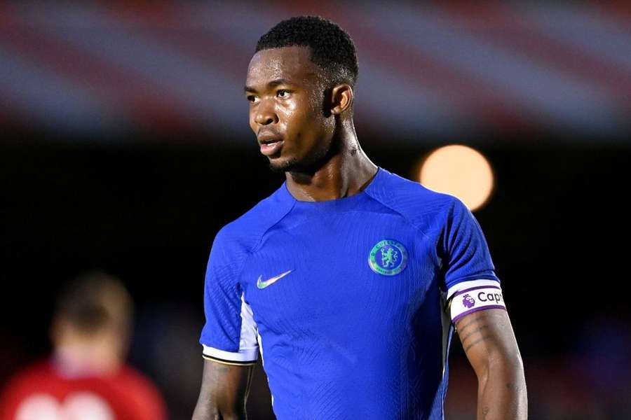Zak Sturge vai trocar o Chelsea pelo Millwall