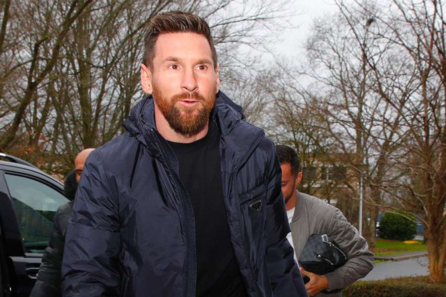 Lionel Messi apresentou-se esta manhã no centro de treinos do Paris Saint-Germain