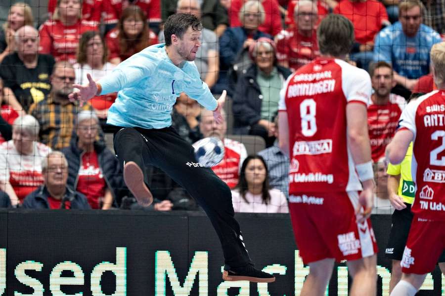 Niklas Landin in action for Aalborg on Wednesday night Niklas Landin in action for Aalborg on Wednesday night