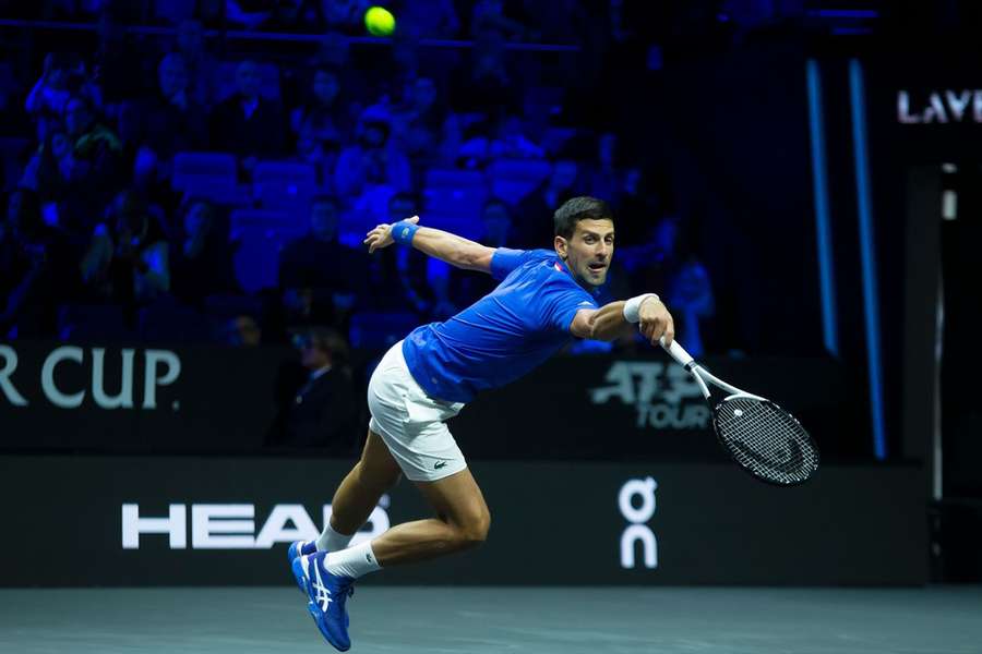 Tenista sérvio culpou a bola da Laver Cup e a ausência forçada no tour da ATP pela contusão