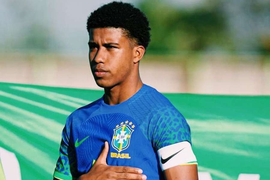 Andrey Santos vai jogar pelo Chelsea