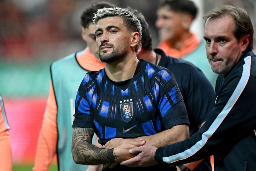 Flamengo perde Arrascaeta após lesão em amistoso Flamengo perde Arrascaeta após lesão em amistoso