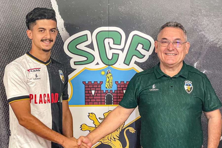 Mohamed Belloumi em destaque ao serviço do Farense