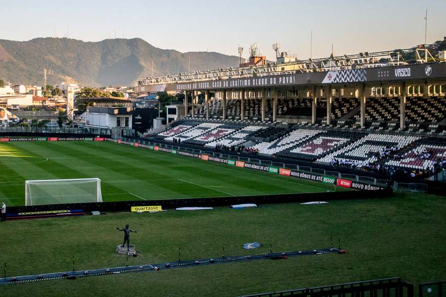 Vasco jogará 30 dias sem os adeptos no Brasileirão