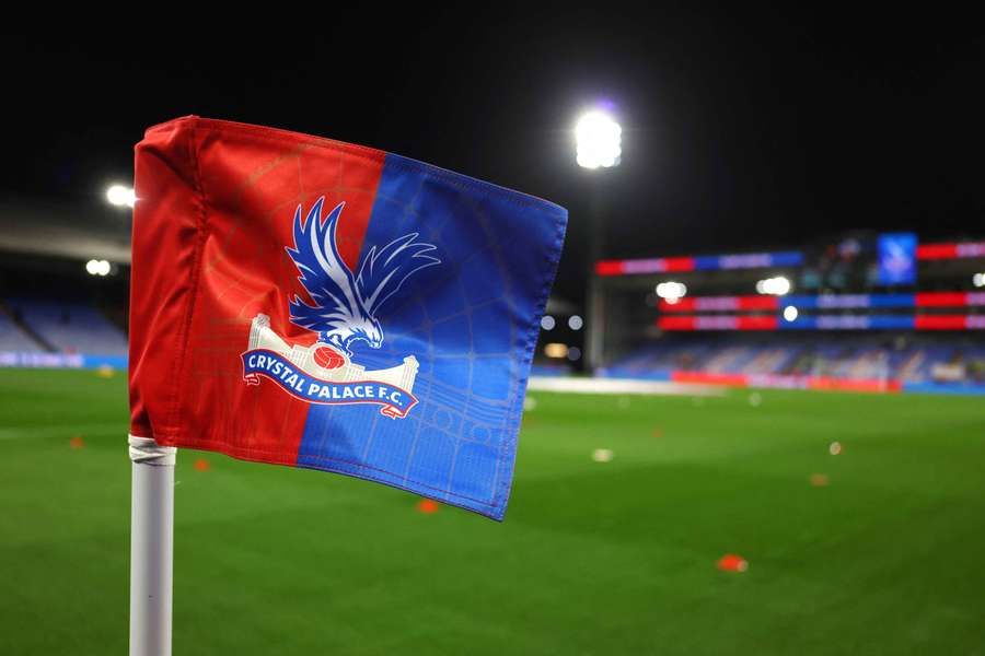 Un banderín de córner en Selhurst Park del Crystal Palace