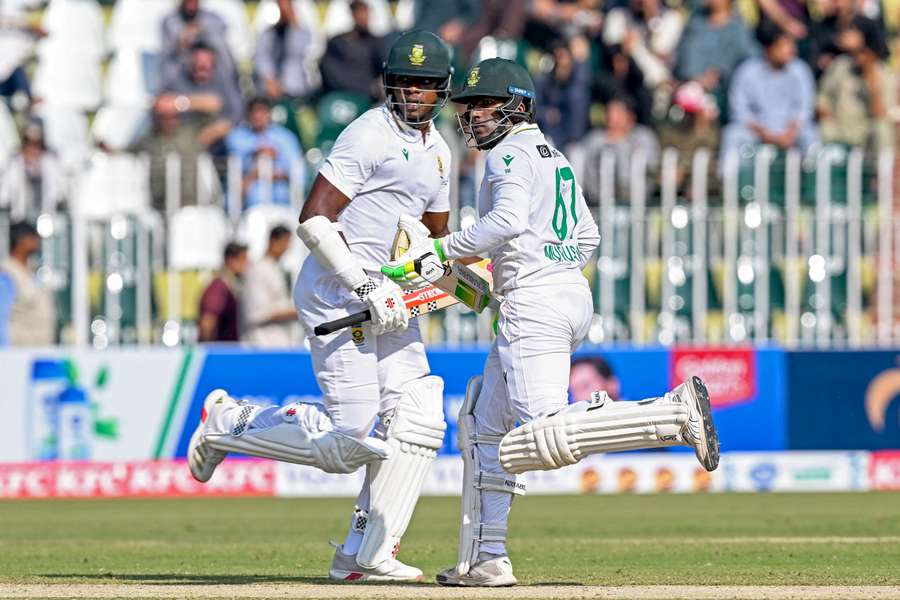 Seerun Muthusamy and Kagiso Rabada put on 98 for the 10th wicket for South Africa Seerun Muthusamy and Kagiso Rabada put on 98 for the 10th wicket for South Africa