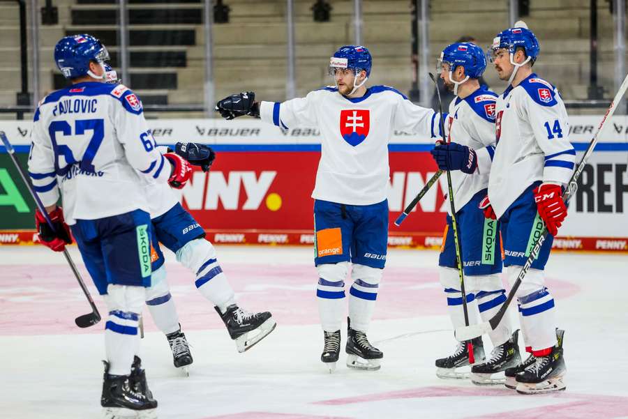 Slovenskí reprezentanti vstúpili do turnaja najlepším možným spôsobom.