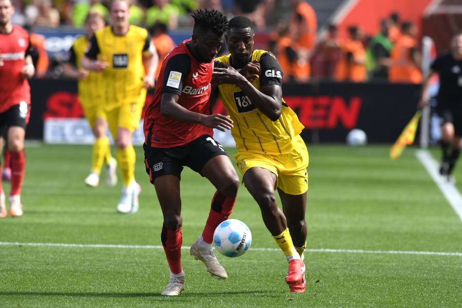 Guirassy v súboji proti Leverkusenu.