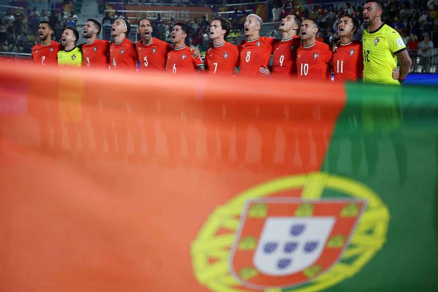 Portugal venceu o Irão por 5-7 na terceira jornada do Grupo B