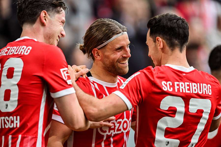 O Friburgo deu continuidade à excelente campanha na Bundesliga