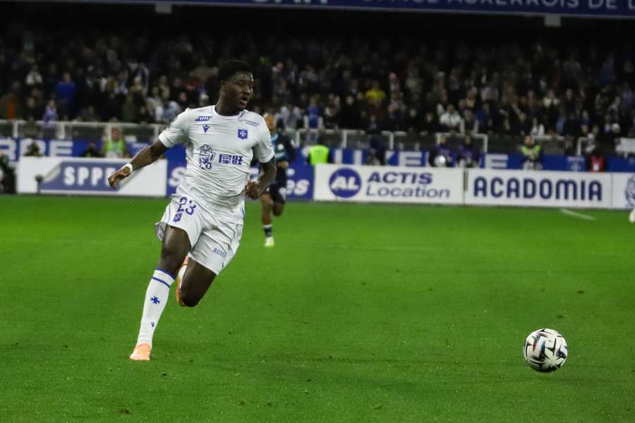 Brighton cut short Ibrahim Osman's loan to Auxerre in order for him to join Birmingham.