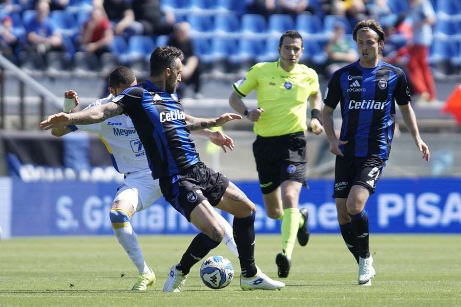 Un'azione di Pisa-Frosinone
