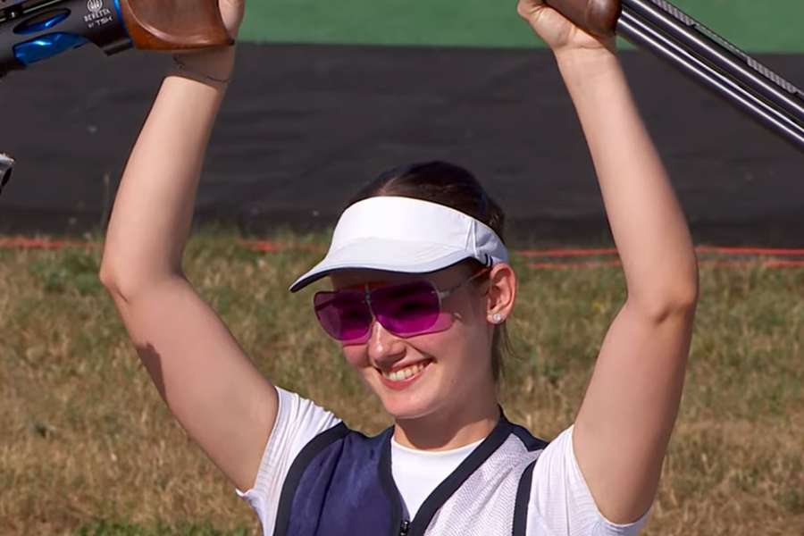 Catarina Baicev celebra o triunfo Catarina Baicev celebra o triunfo