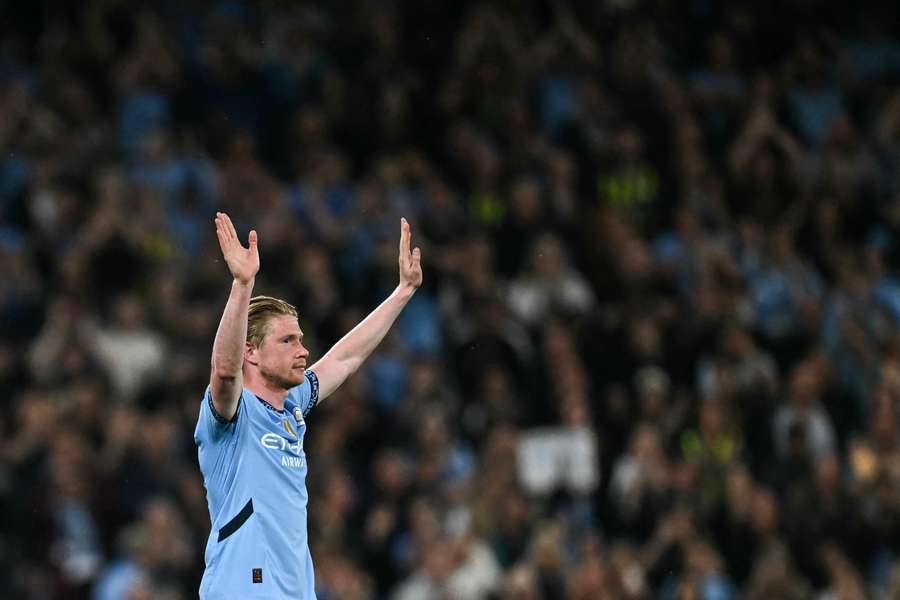 De Bruyne se loučí s fanoušky.