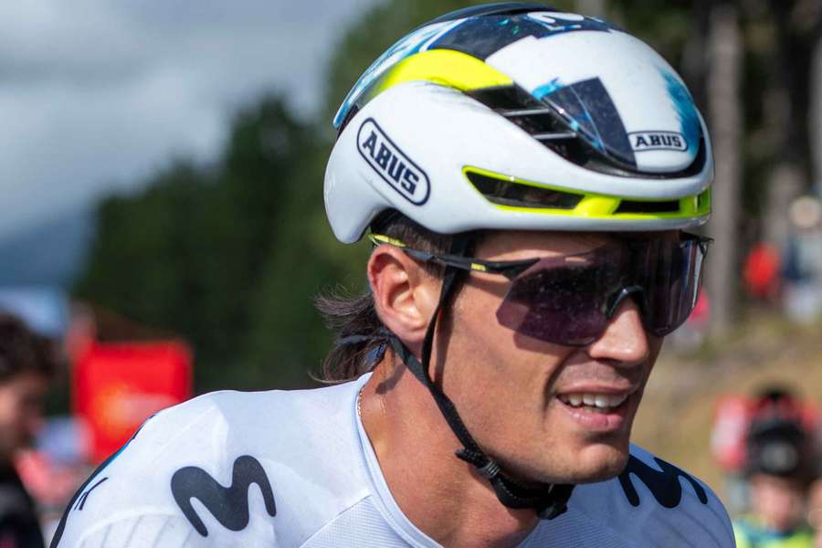 Javier Romo, durante la Vuelta a España 2025