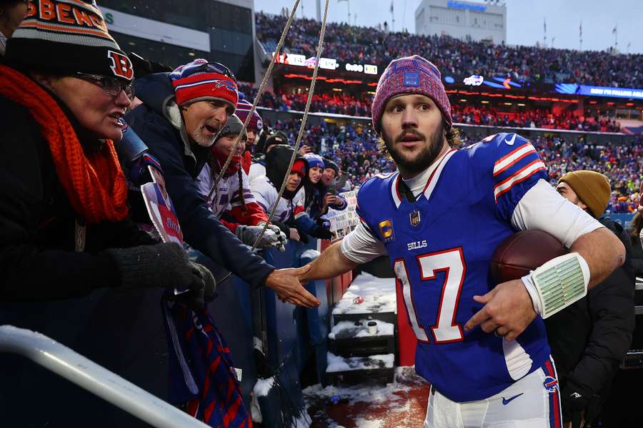 Josh Allen led the Buffalo Bills to a key win over the Cincinnati Bengals in the NFL on Sunday. Josh Allen led the Buffalo Bills to a key win over the Cincinnati Bengals in the NFL on Sunday.