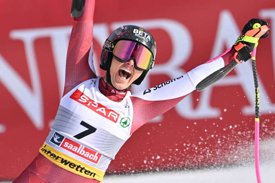 Stephanie Venier nach der Zieleinfahrt