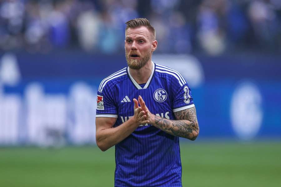 Dres Schalke momentálně obléká Tomáš Kalas.