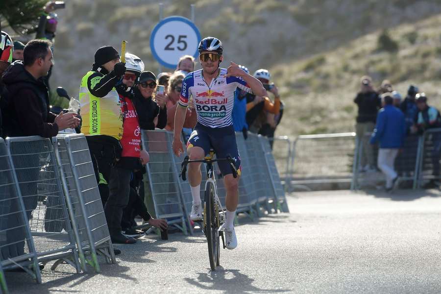 Remco Evenepoel fährt bei der Mallorca Challenge zu seinem dritten Sieg in Serie Remco Evenepoel fährt bei der Mallorca Challenge zu seinem dritten Sieg in Serie