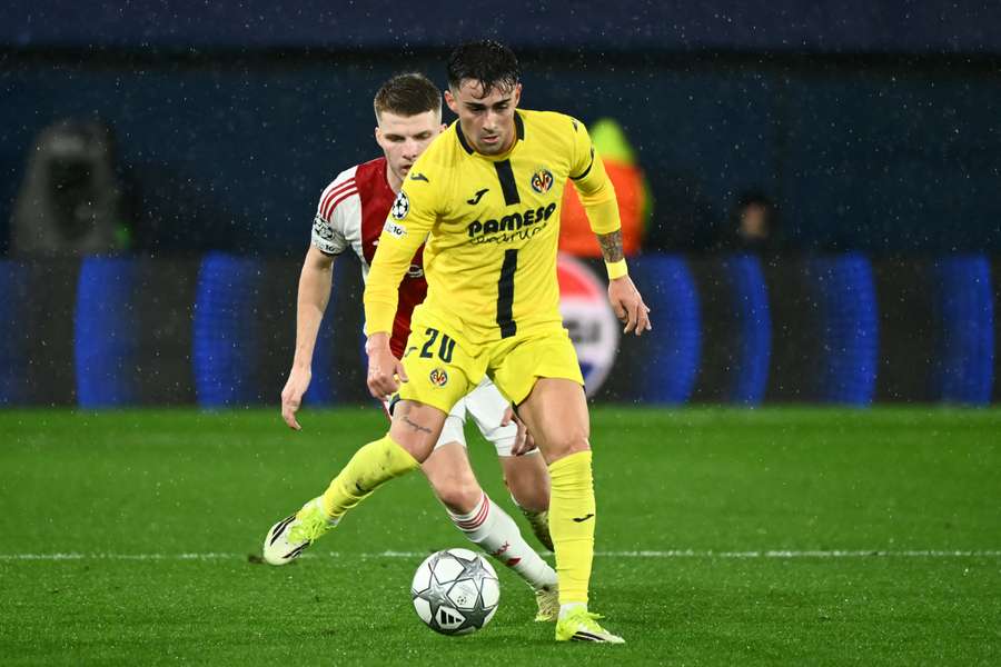 Moleiro, durante el partido de Champions League ante el Ajax