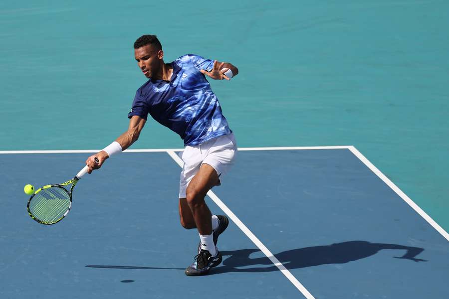 Félix Auger-Aliassime é mais uma baixa confirmada no Masters 1000 de Monte Carlo