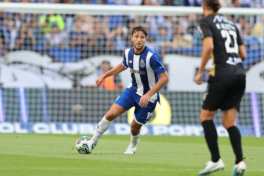 Nico González saiu com queixas do jogo com o Vizela