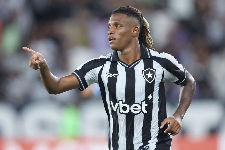 Danilo surpreendeu no fim e garantiu a vitória