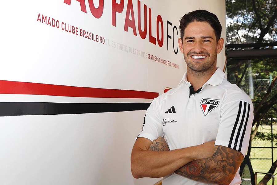A apresentação foi remarcada para terça-feira
