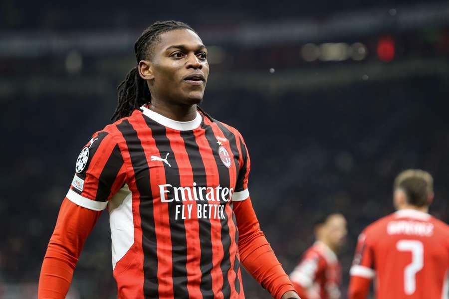 Rafa Leao de Milan lors du match de LDC contre Feyenoord Rafa Leao de Milan lors du match de LDC contre Feyenoord