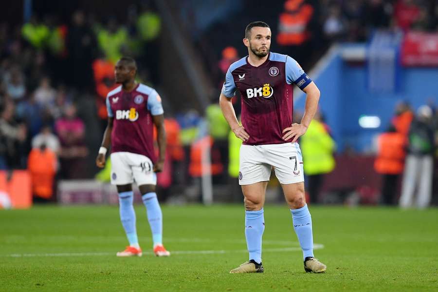 John McGinn zag zijn team in eigen huis met 2-4 verliezen van Olympiakos