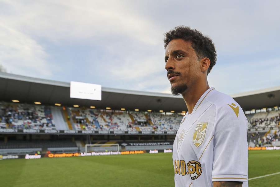 Bruno Gaspar tem mais um ano de contrato com o Vitória SC