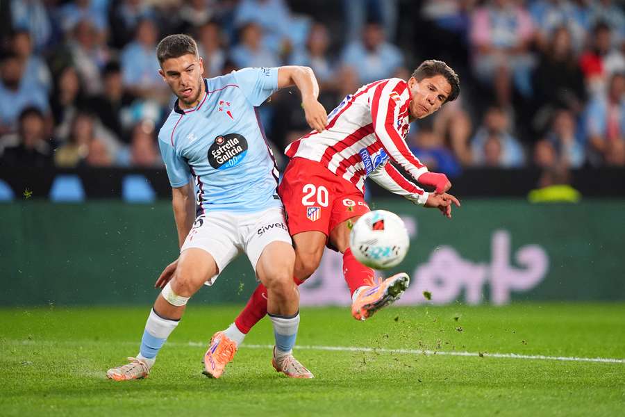 Réduit à dix, l'Atlético Madrid accroché par le Celta de Vigo