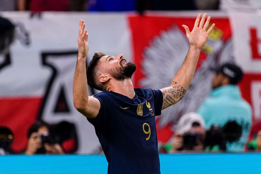 D'Arsenal à Chelsea, comment Olivier Giroud s'est fait une place dans le football anglais