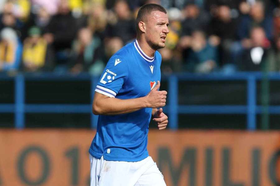 Ladislav Almási podstoupí operaci kýly. 