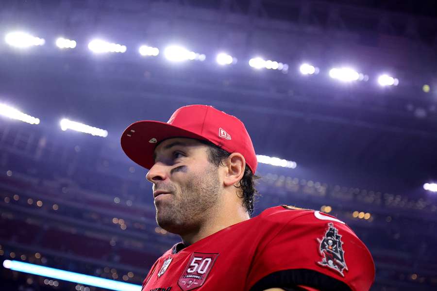 Baker Mayfield leads the Tampa Bay Buccaneers to a Monday Night Football victory.