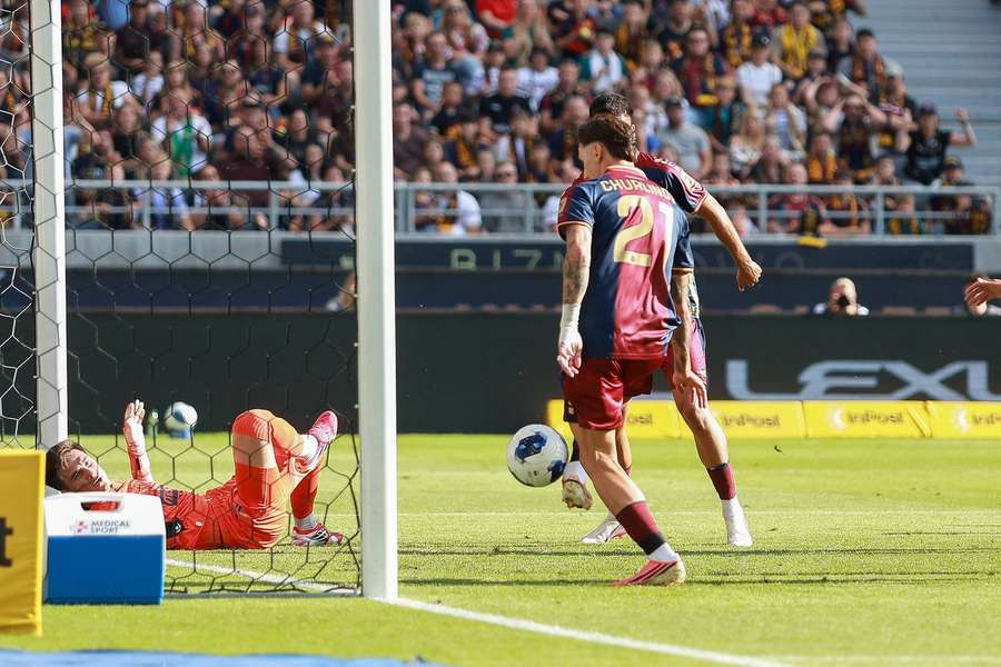 Błąd sędziów oficjalnie potwierdzony, gol dla Pogoni padł ze spalonego Błąd sędziów oficjalnie potwierdzony, gol dla Pogoni padł ze spalonego