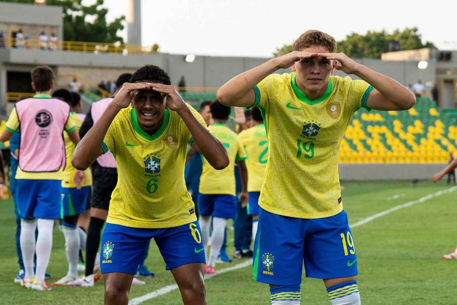 Dell fez o golo do Brasil no duelo contra o Chile