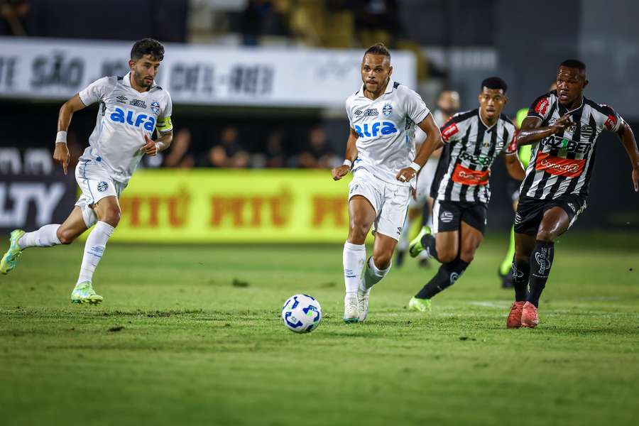 Grêmio voltou a ter trabalho na 2ª fase da Copa do Brasil
