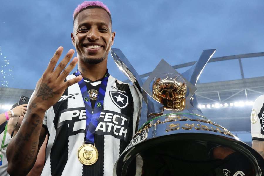 Tchê Tchê deixa o Glorioso após três anos