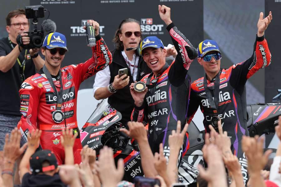 MotoGP: doppietta Aprilia e tripletta spagnola nel GP di Catalogna