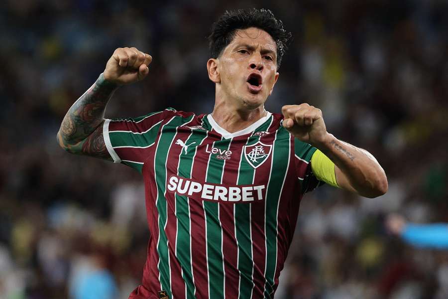 Cano comemora golo que selou a reviravolta do Fluminense sobre o líder Palmeiras Cano comemora golo que selou a reviravolta do Fluminense sobre o líder Palmeiras