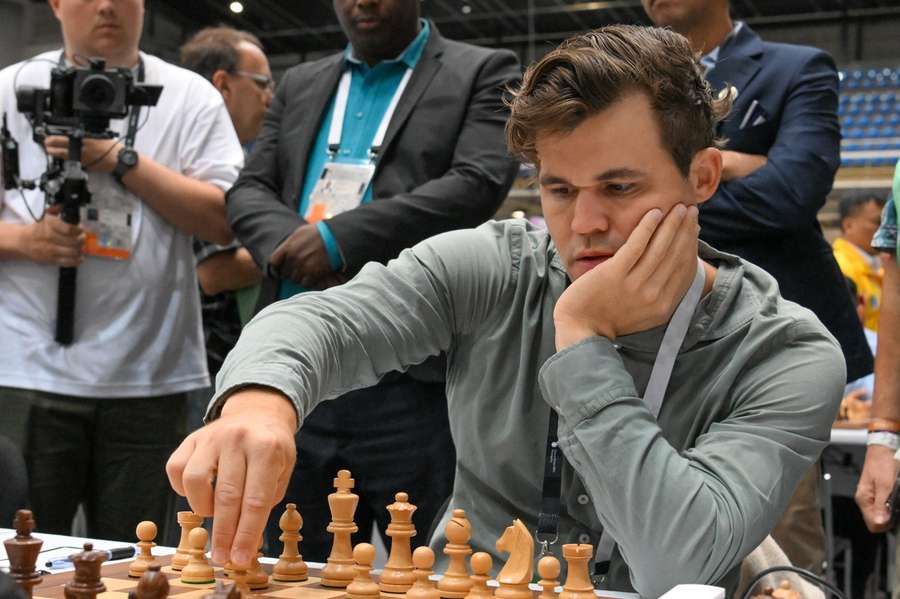 Magnus Carlsen speelt in Boedapest tegen Parham Maghsoodloo