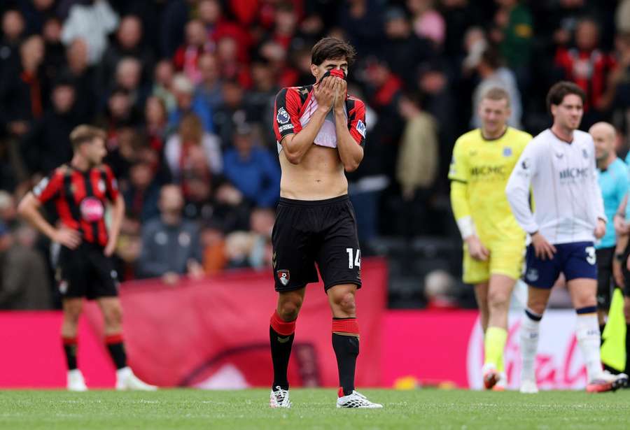 António Silva ao serviço do Bournemouth António Silva ao serviço do Bournemouth