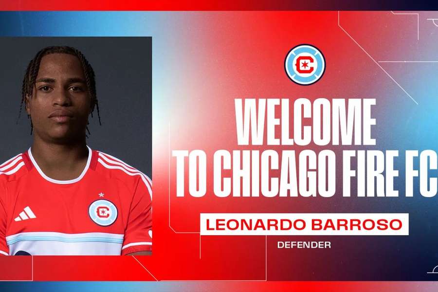 Leonardo Barroso apresentado no Chicago Fire