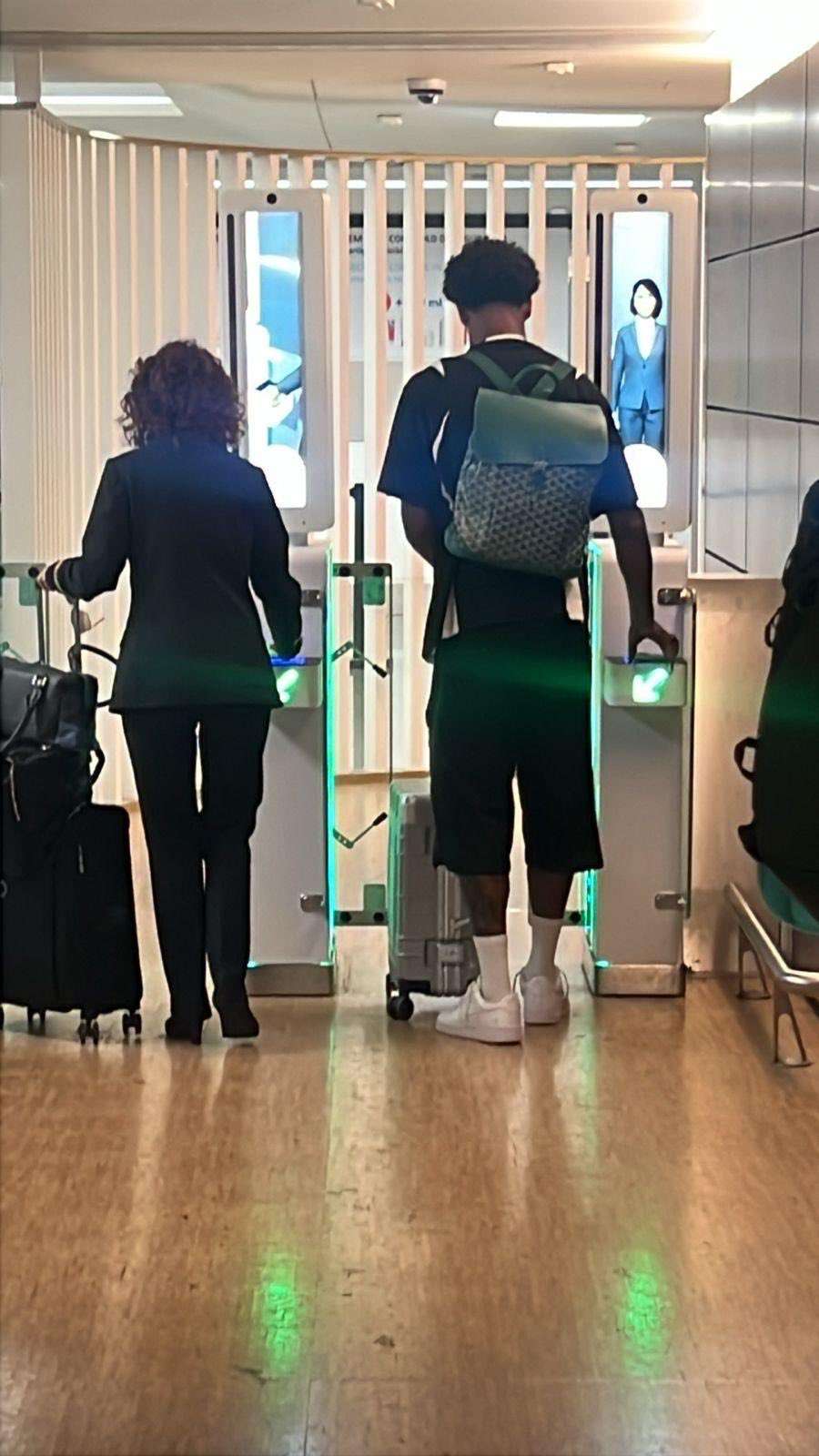 St. Juste no aeroporto